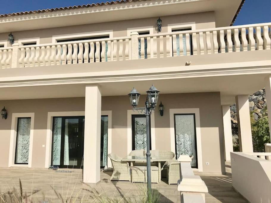 Villa Vista Bella Costa Adeje In Ruhiger Villengegend Mit Meerblick Екстер'єр фото