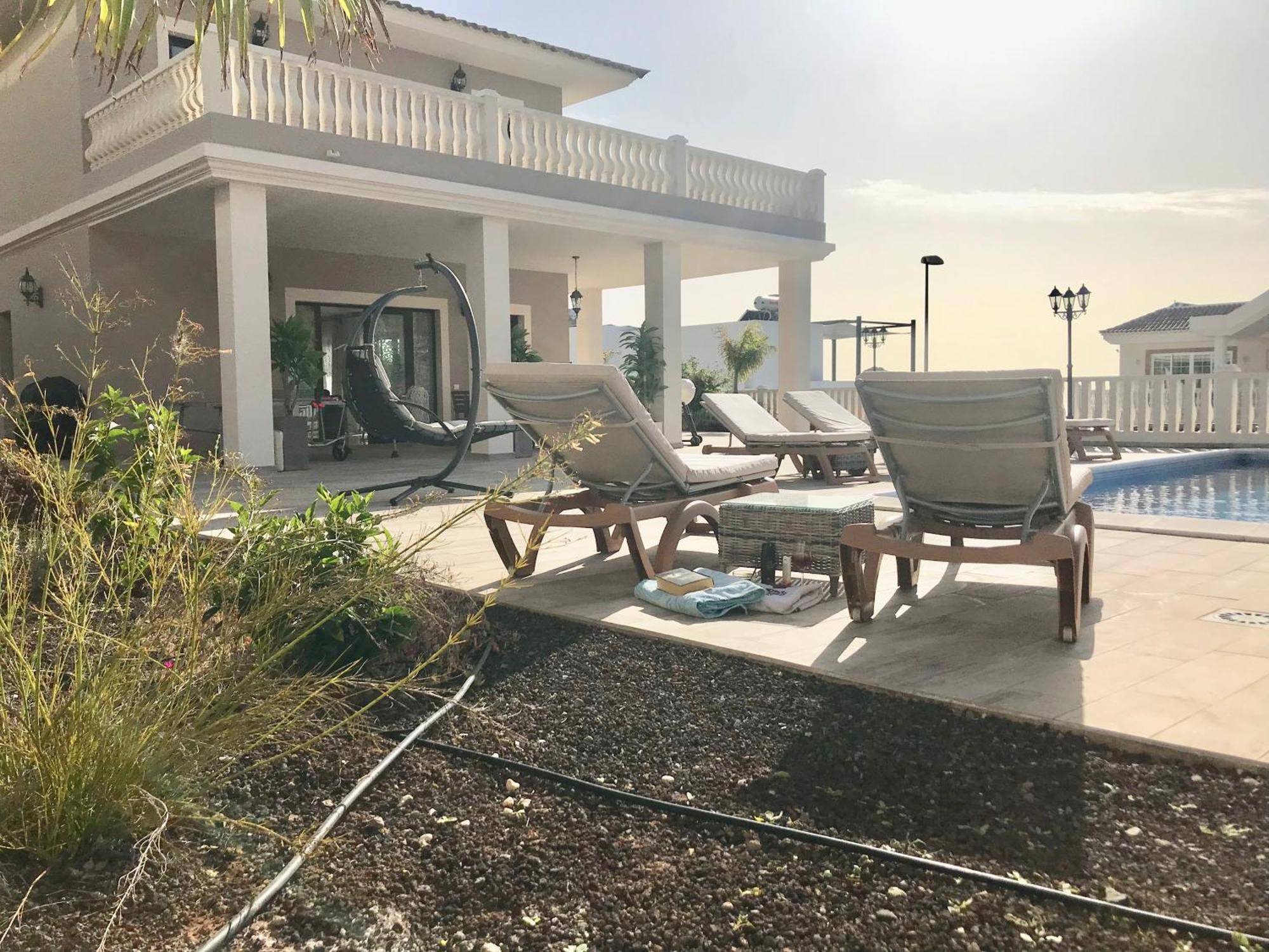 Villa Vista Bella Costa Adeje In Ruhiger Villengegend Mit Meerblick Екстер'єр фото