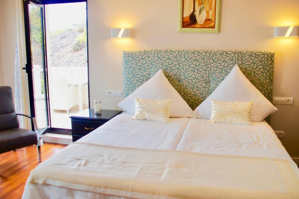 Villa Vista Bella Costa Adeje In Ruhiger Villengegend Mit Meerblick Екстер'єр фото